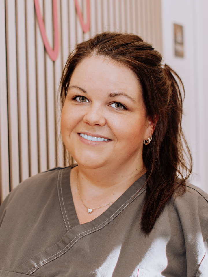 Portrait of Ms Giesguth from the prophylaxis team