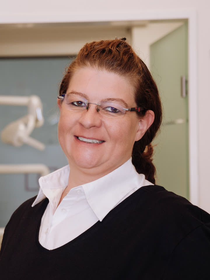 Portrait of Ms Hübscher